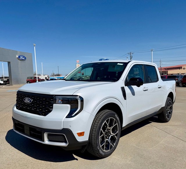New 2026 Ford Maverick Lariat w/ 4K Tow Package AWD/4WD image 2
