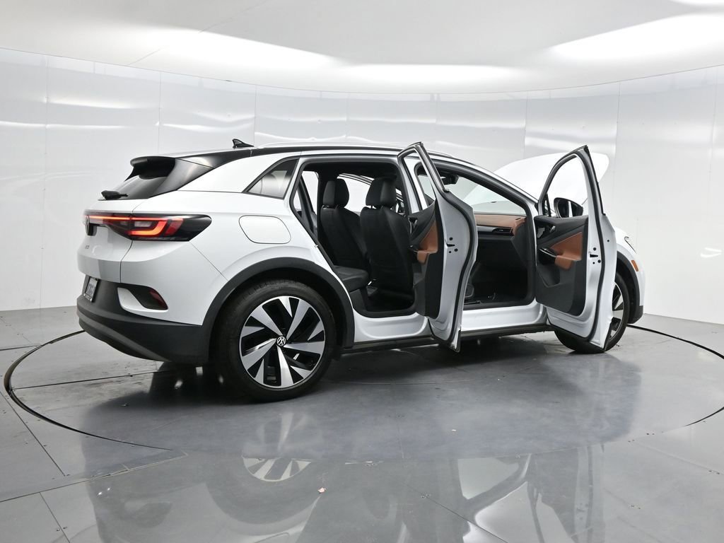 Used 2022 Volkswagen ID.4 Pro S w/ Gradient Package image 4