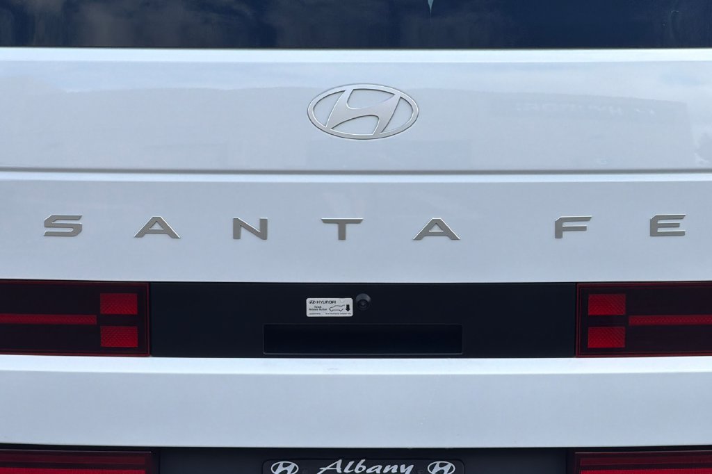 Certified 2025 Hyundai Santa Fe SE AWD/4WD image 27
