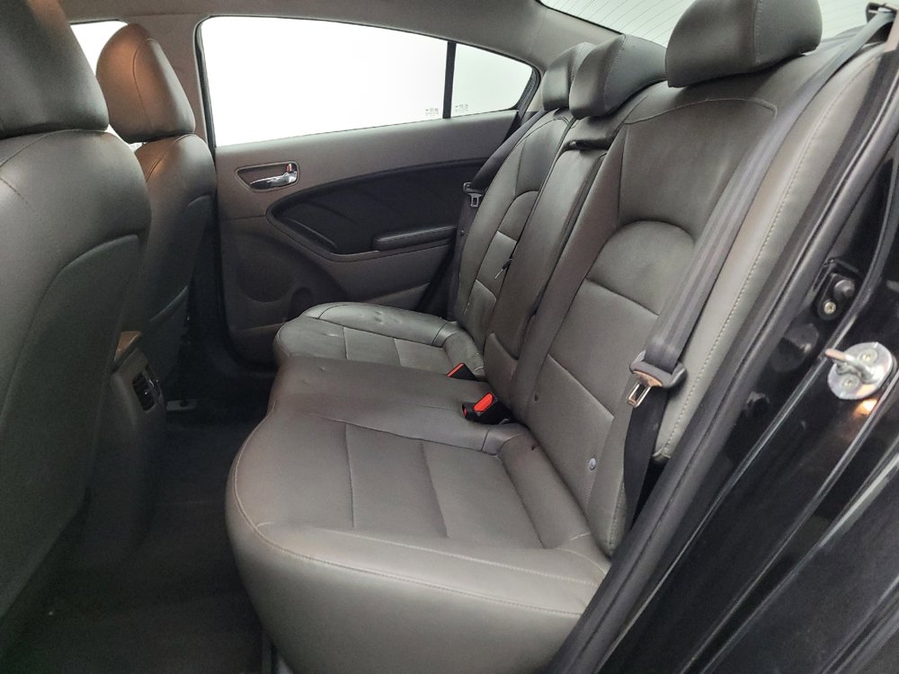 Used 2017 Kia Forte EX image 18