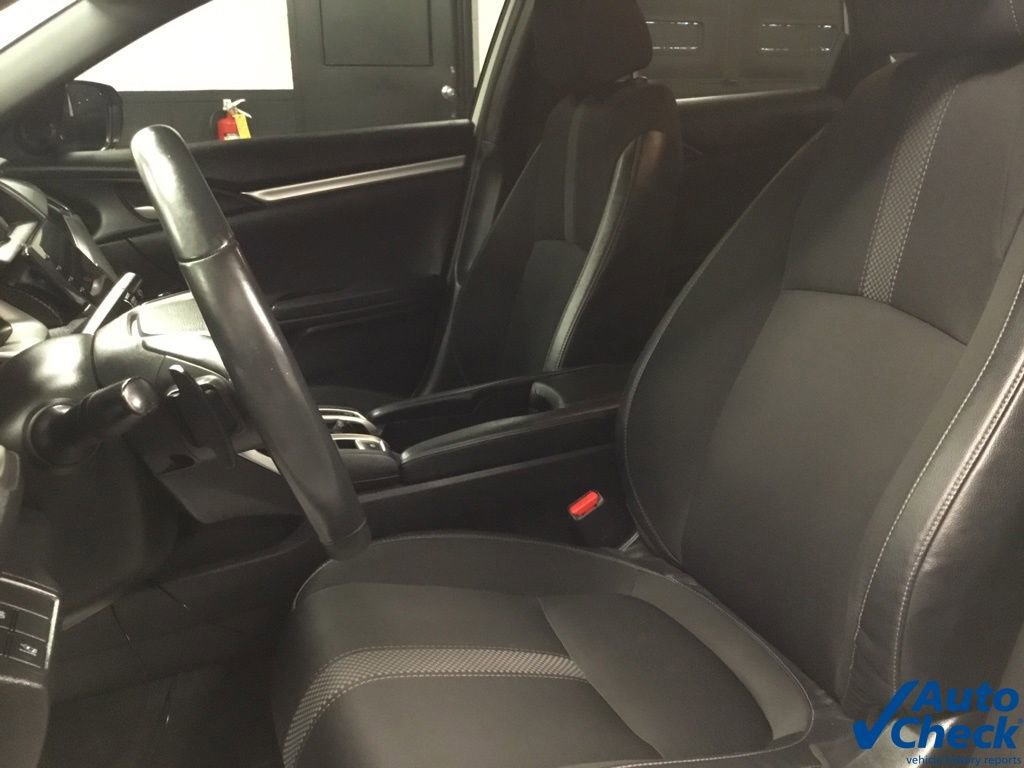 Used 2019 Honda Civic Sport image 24
