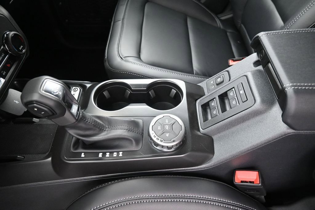 New 2026 Ford Bronco Outer Banks AWD/4WD image 19