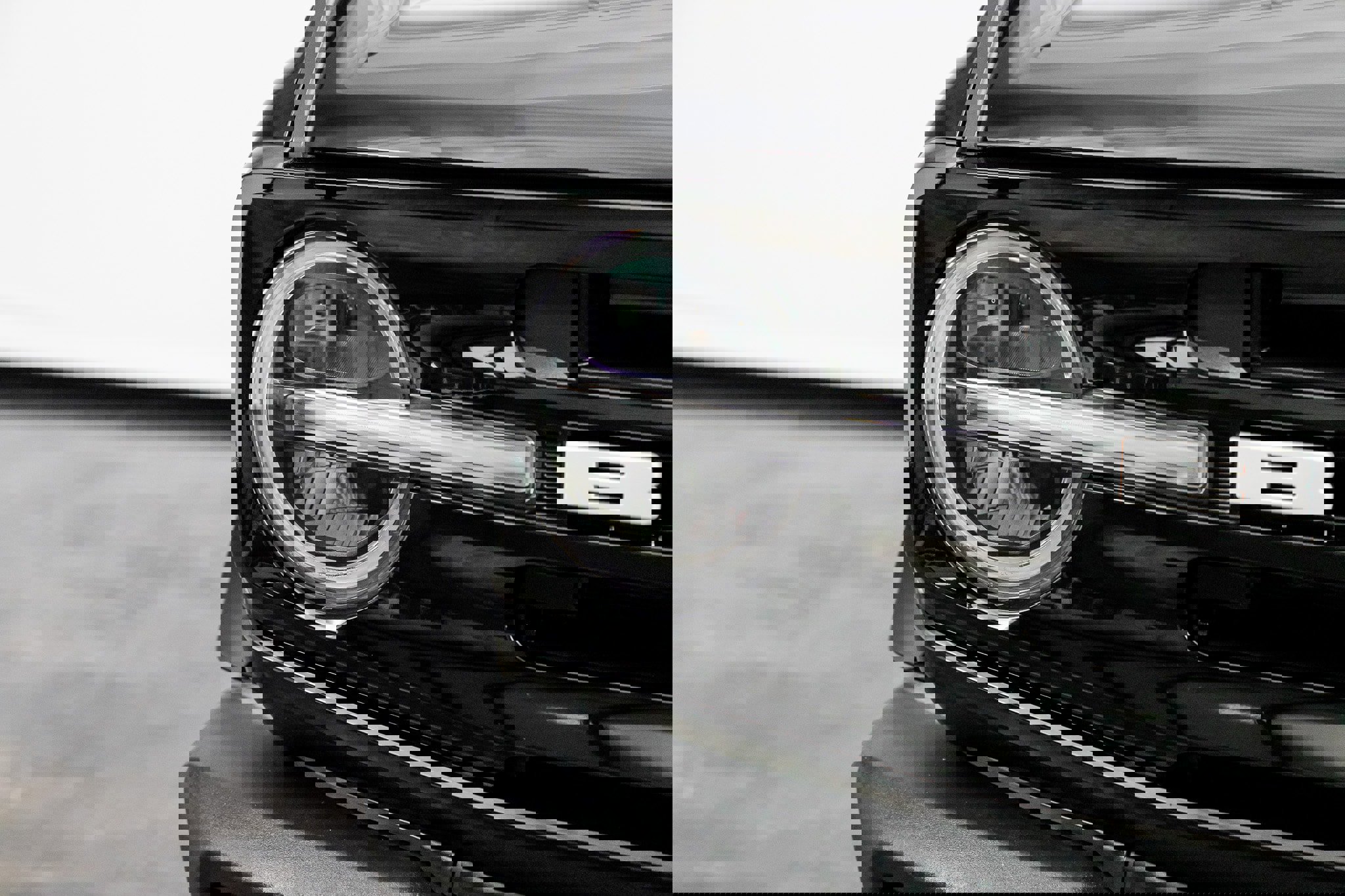 Used 2025 Ford Bronco Outer Banks image 3