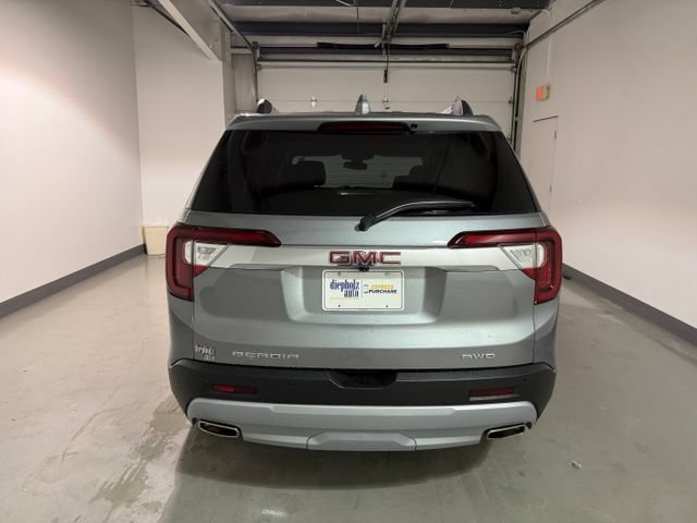 Used 2023 GMC Acadia SLT AWD/4WD image 6