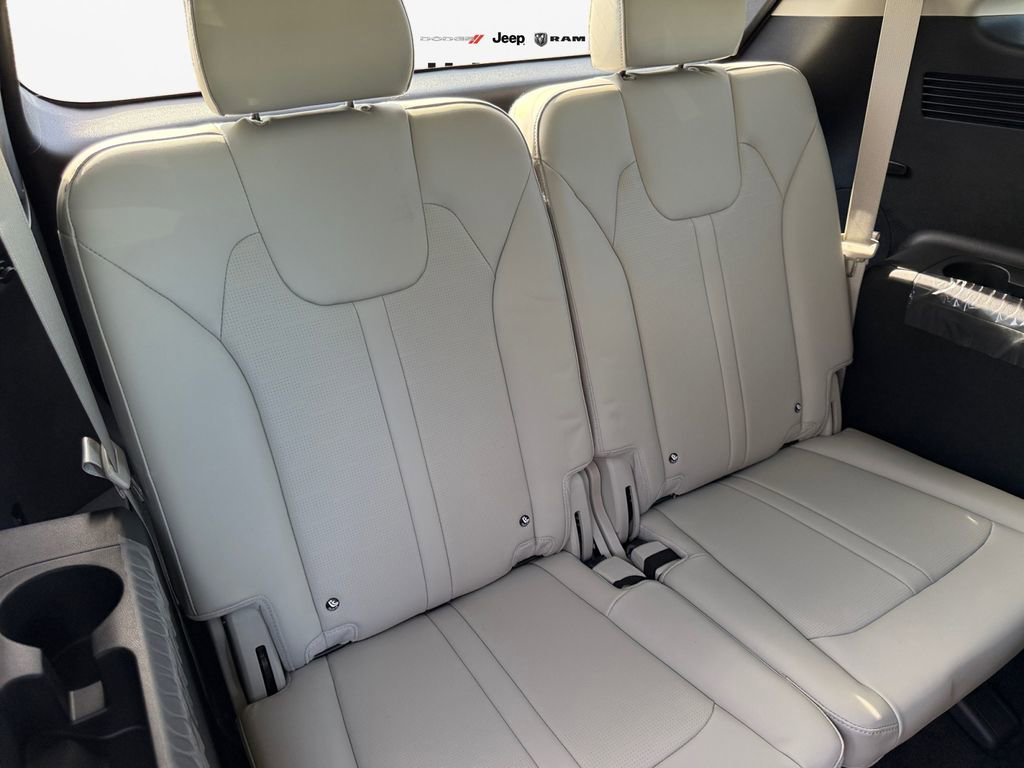 New 2026 Kia Sorento EX AWD/4WD image 16