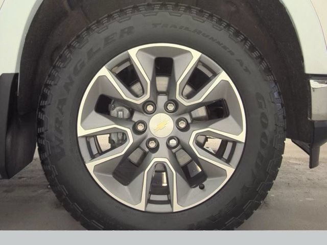 Used 2019 Chevrolet Silverado 1500 LT w/ All-Star Edition AWD/4WD image 20