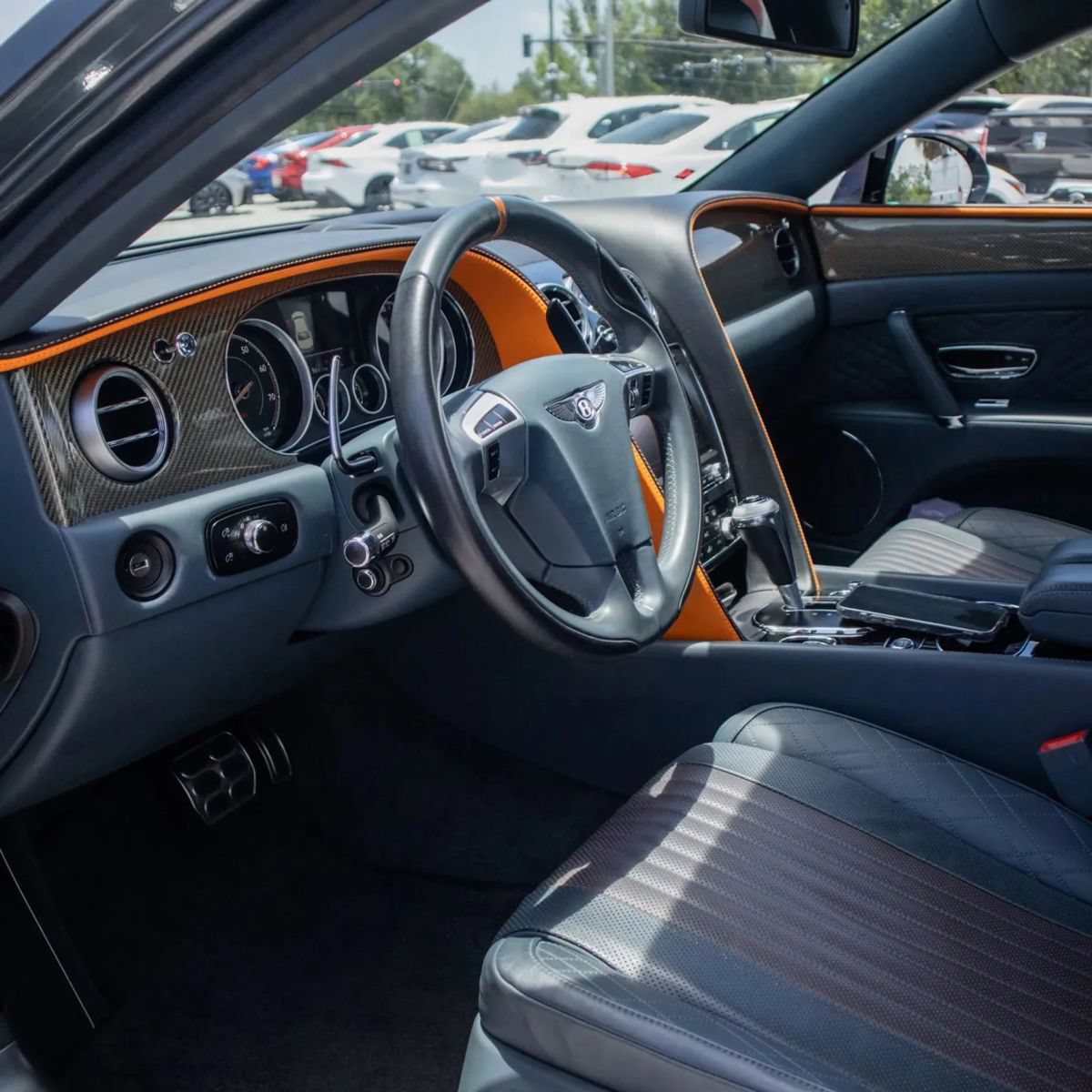 Used 2018 Bentley Flying Spur S V8 AWD/4WD image 40