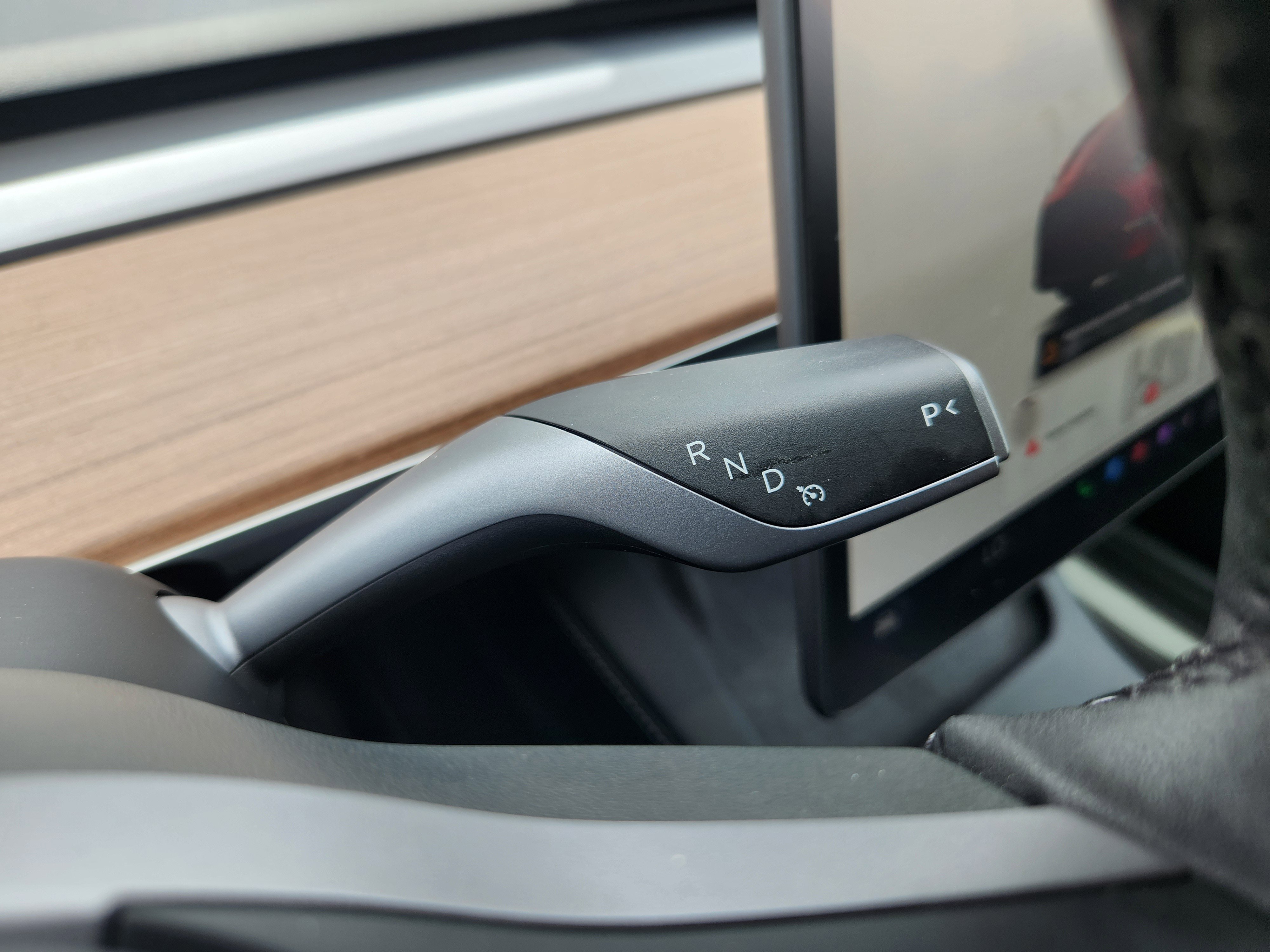 Used 2025 Tesla Model Y Long Range image 15
