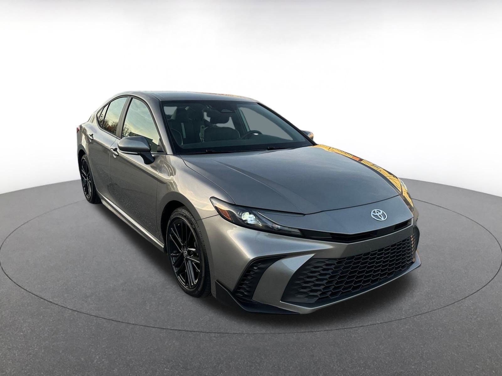 Used 2025 Toyota Camry SE