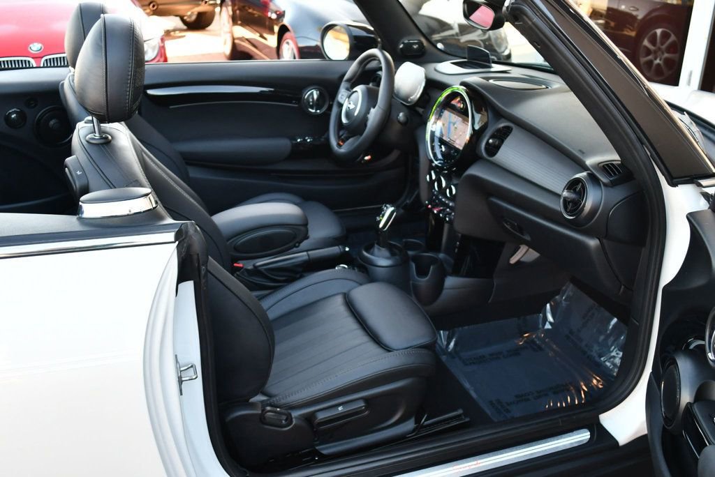 Used 2024 MINI Cooper S w/ Seaside Edition image 68