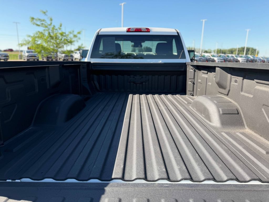 Used 2024 Chevrolet Silverado 3500 LT w/ Convenience Package AWD/4WD image 13