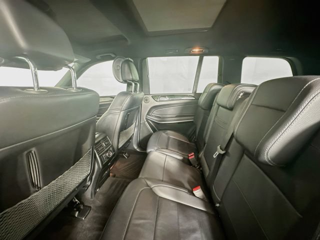 Used 2018 Mercedes-Benz GLS 550 4MATIC image 23