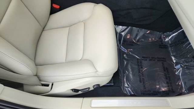 Used 2024 Volvo S60 B5 Plus w/ Climate Package image 24