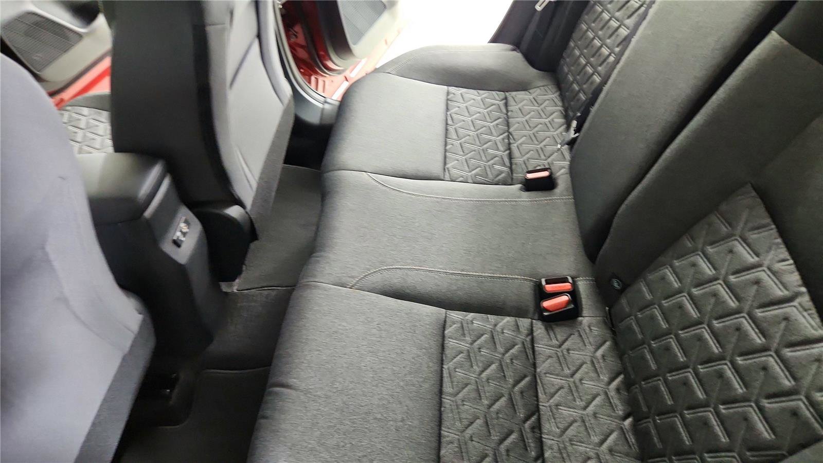 New 2026 Nissan Kicks SV w/ Charging Package image 21