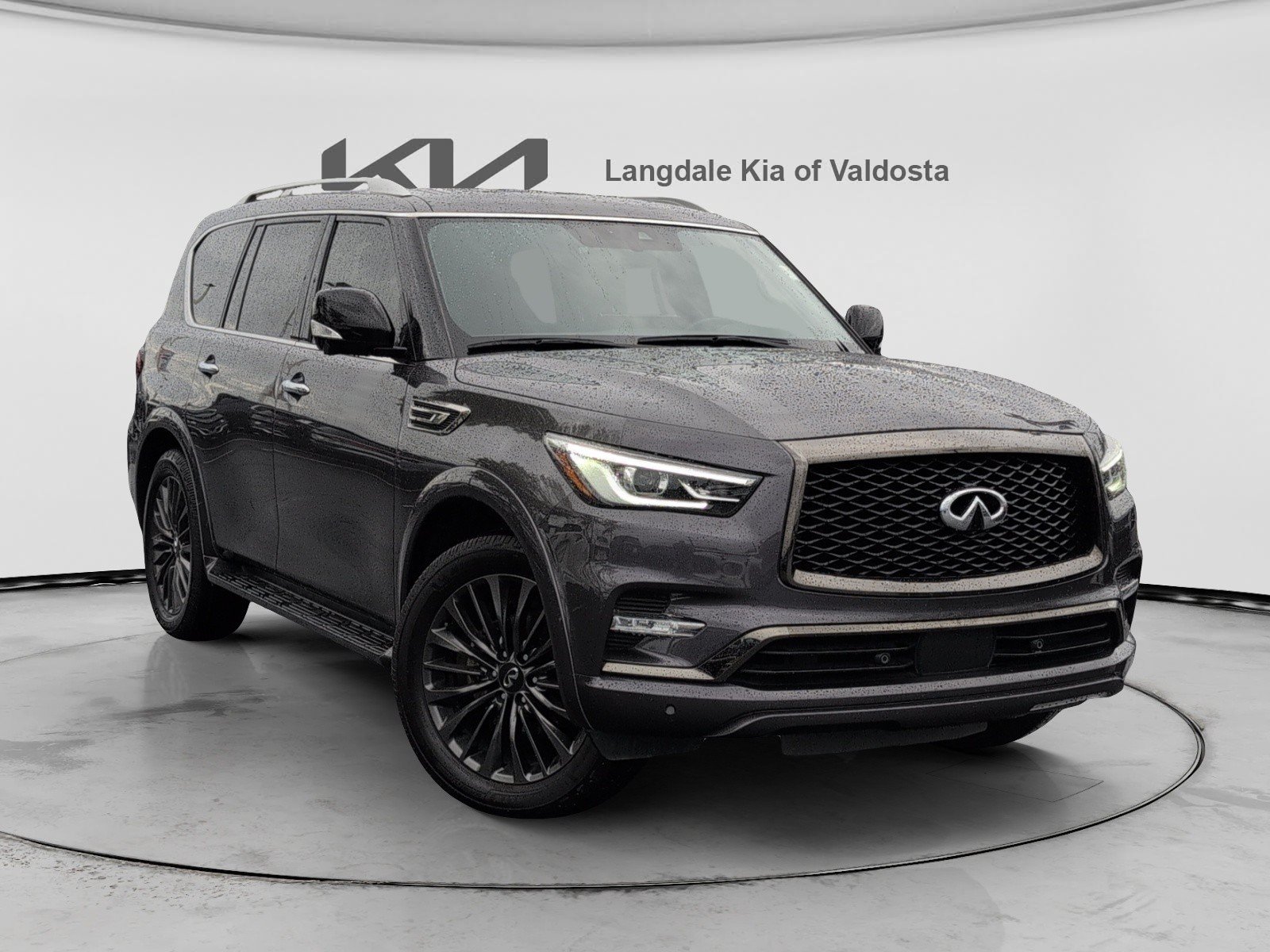 Used 2024 INFINITI QX80 Sensory