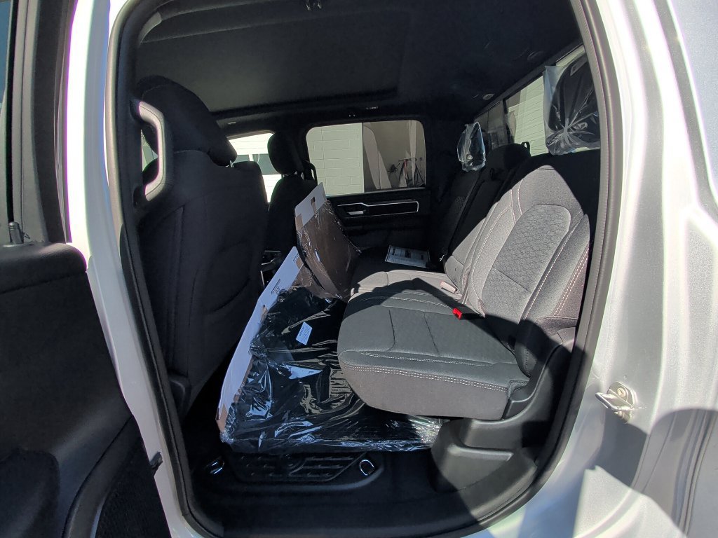 New 2026 RAM 1500 Big Horn AWD/4WD image 14
