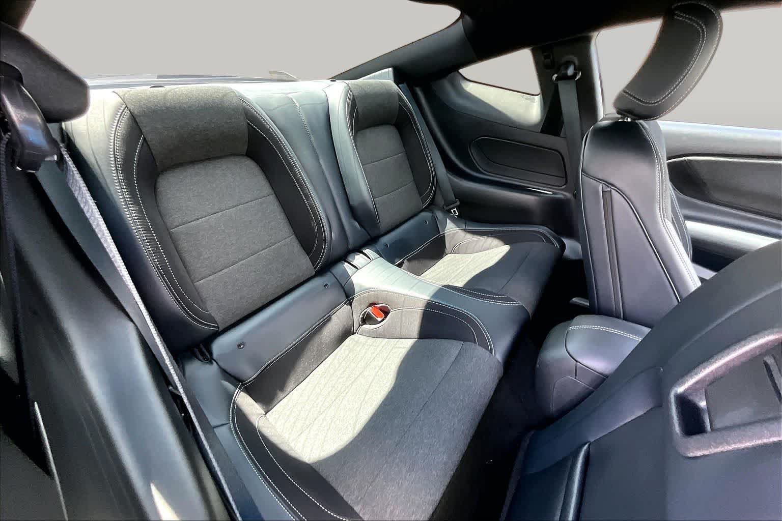 Certified 2025 Ford Mustang Coupe RWD image 20