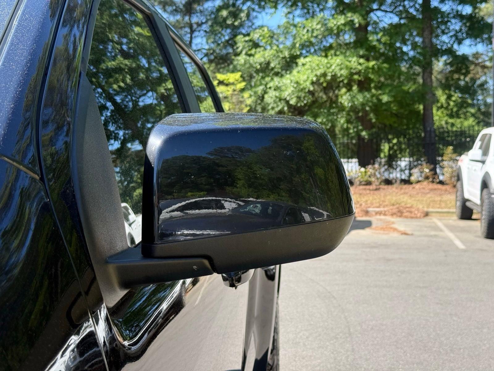 Used 2016 Chevrolet Colorado Z71 AWD/4WD image 18