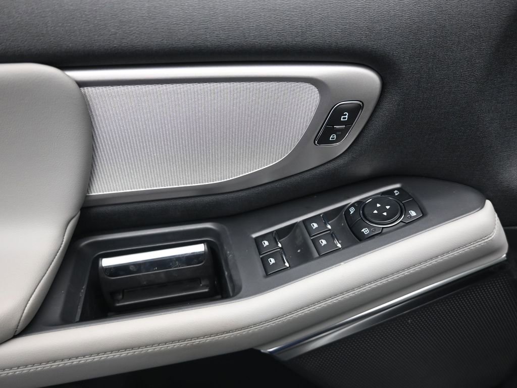 New 2026 Ford Expedition Active AWD/4WD image 11