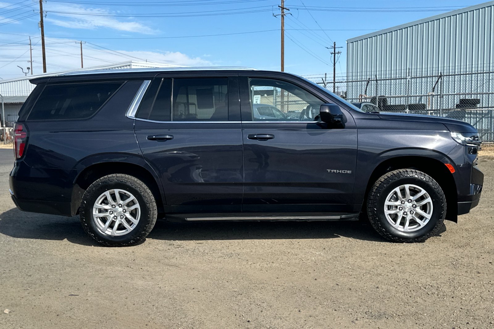 Used 2024 Chevrolet Tahoe LT AWD/4WD image 3