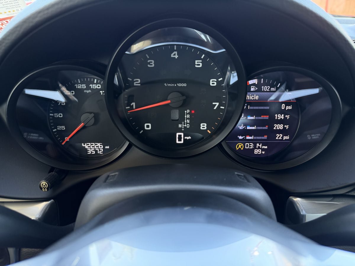 Used 2019 Porsche 718 Cayman RWD image 29