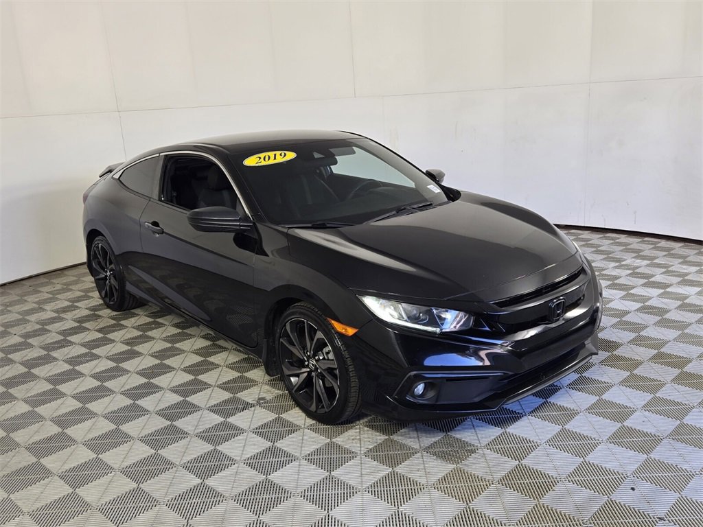 Used 2019 Honda Civic Sport image 2