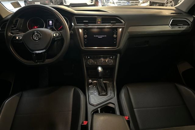 Used 2021 Volkswagen Tiguan SE image 16