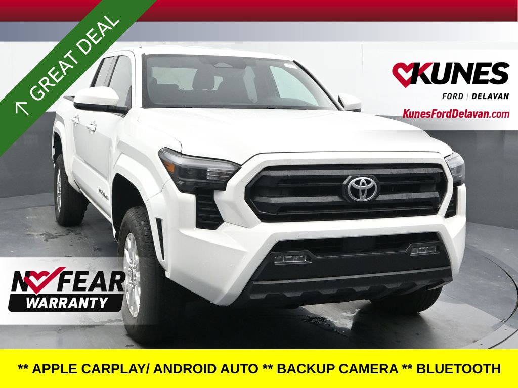 Used 2024 Toyota Tacoma SR5 AWD/4WD image 1