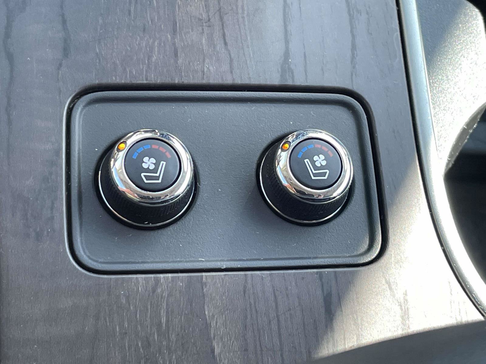 Used 2020 Nissan Murano Platinum FWD image 42