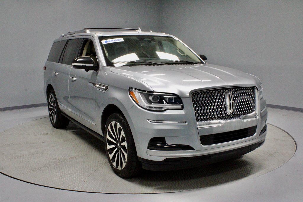Used 2023 Lincoln Navigator Reserve w/ Equipment Group 201A