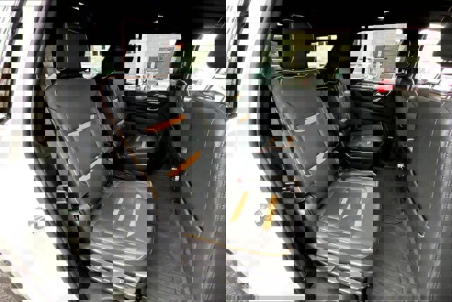 Used 2022 GMC Yukon AT4 image 27