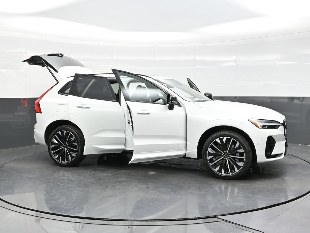 New 2027 Volvo XC60 T8 Ultra AWD/4WD image 45