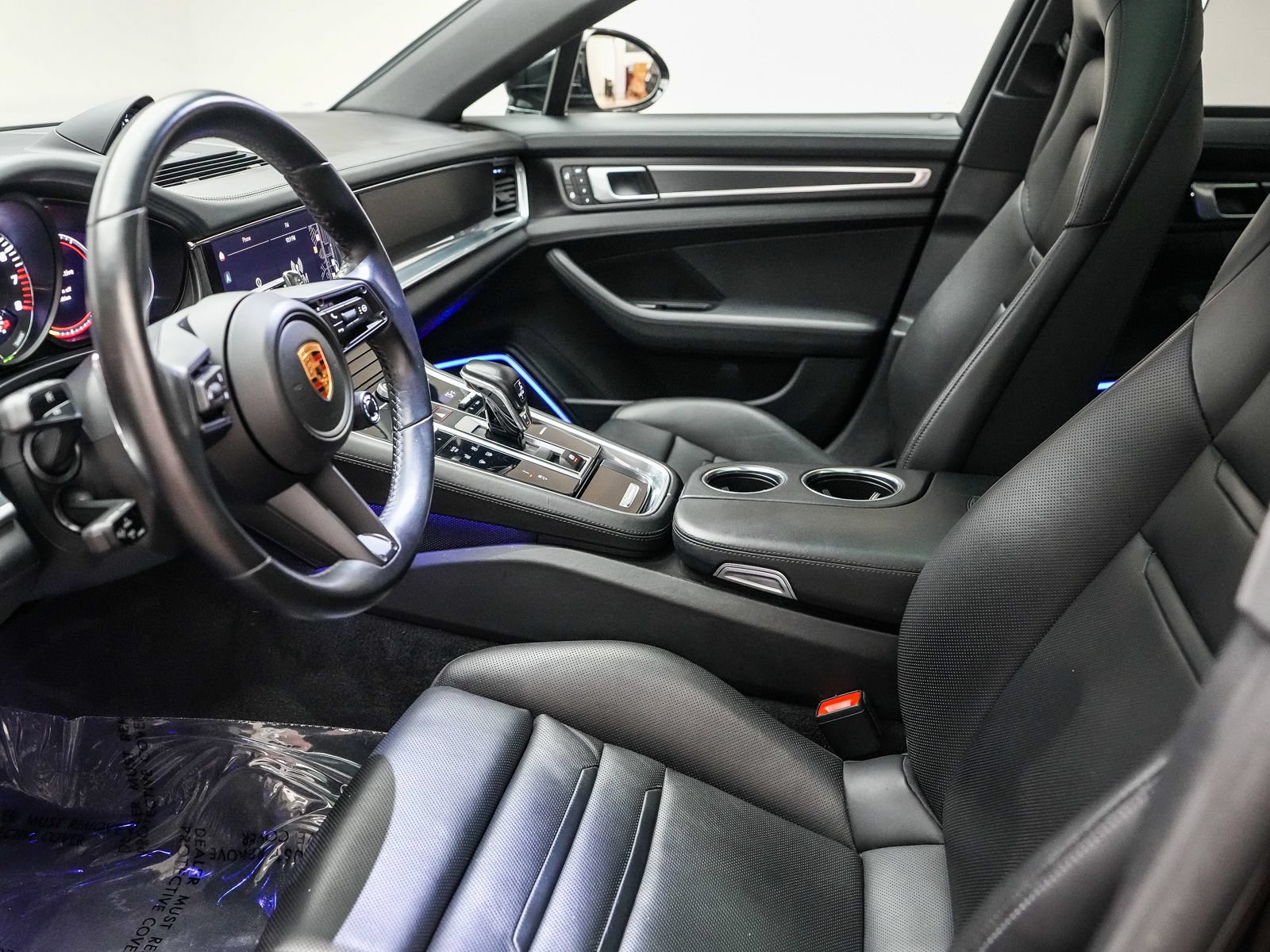 Used 2022 Porsche Panamera 4 E-Hybrid AWD/4WD image 22
