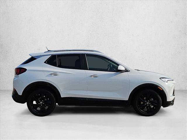 Certified 2024 Buick Encore GX Sport Touring FWD image 4