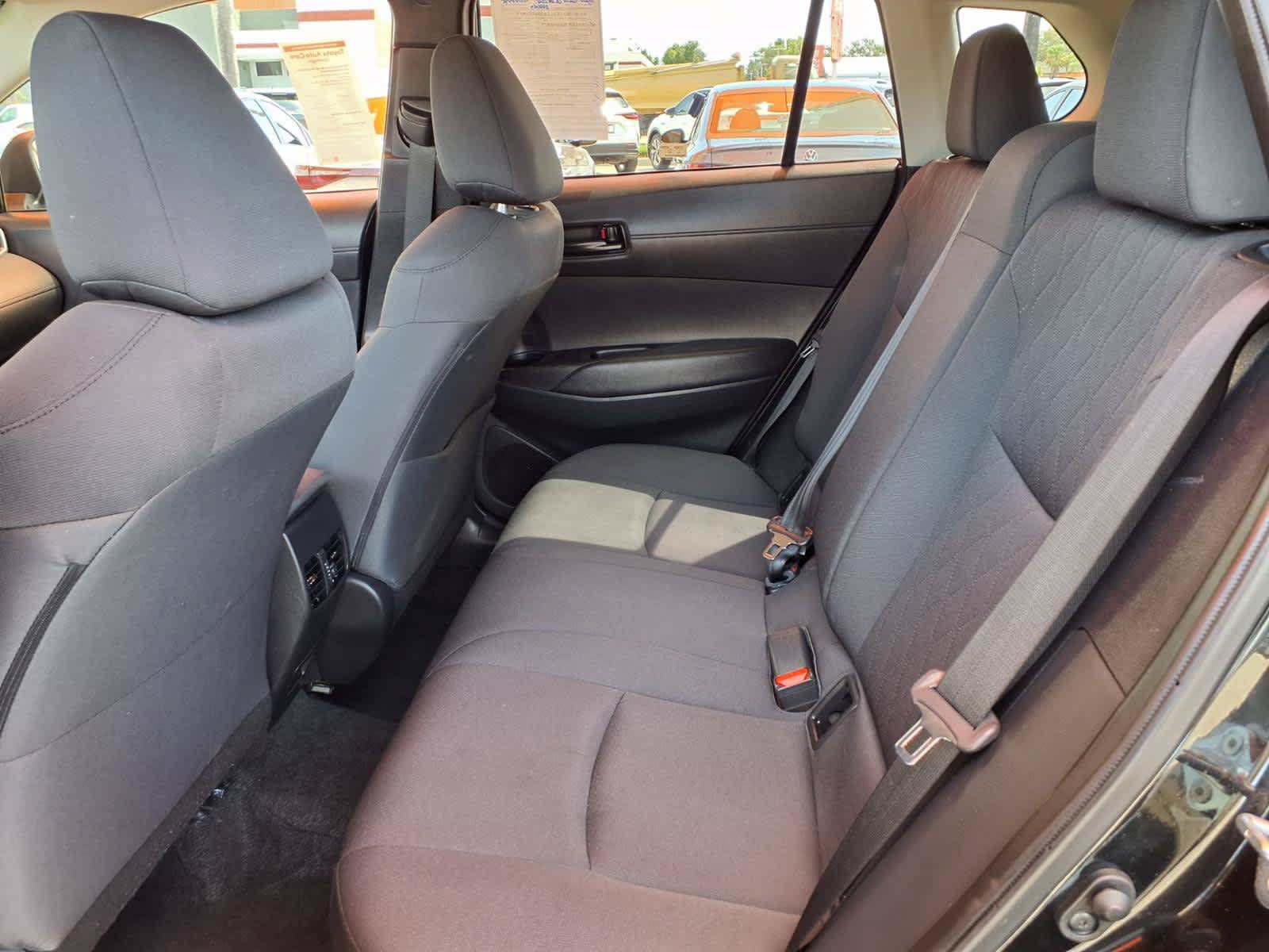 Certified 2025 Toyota Corolla Cross LE FWD image 11