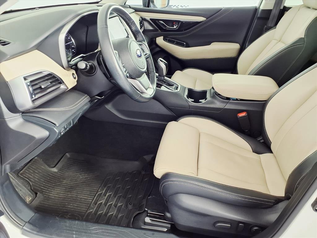 Used 2021 Subaru Outback Limited image 14