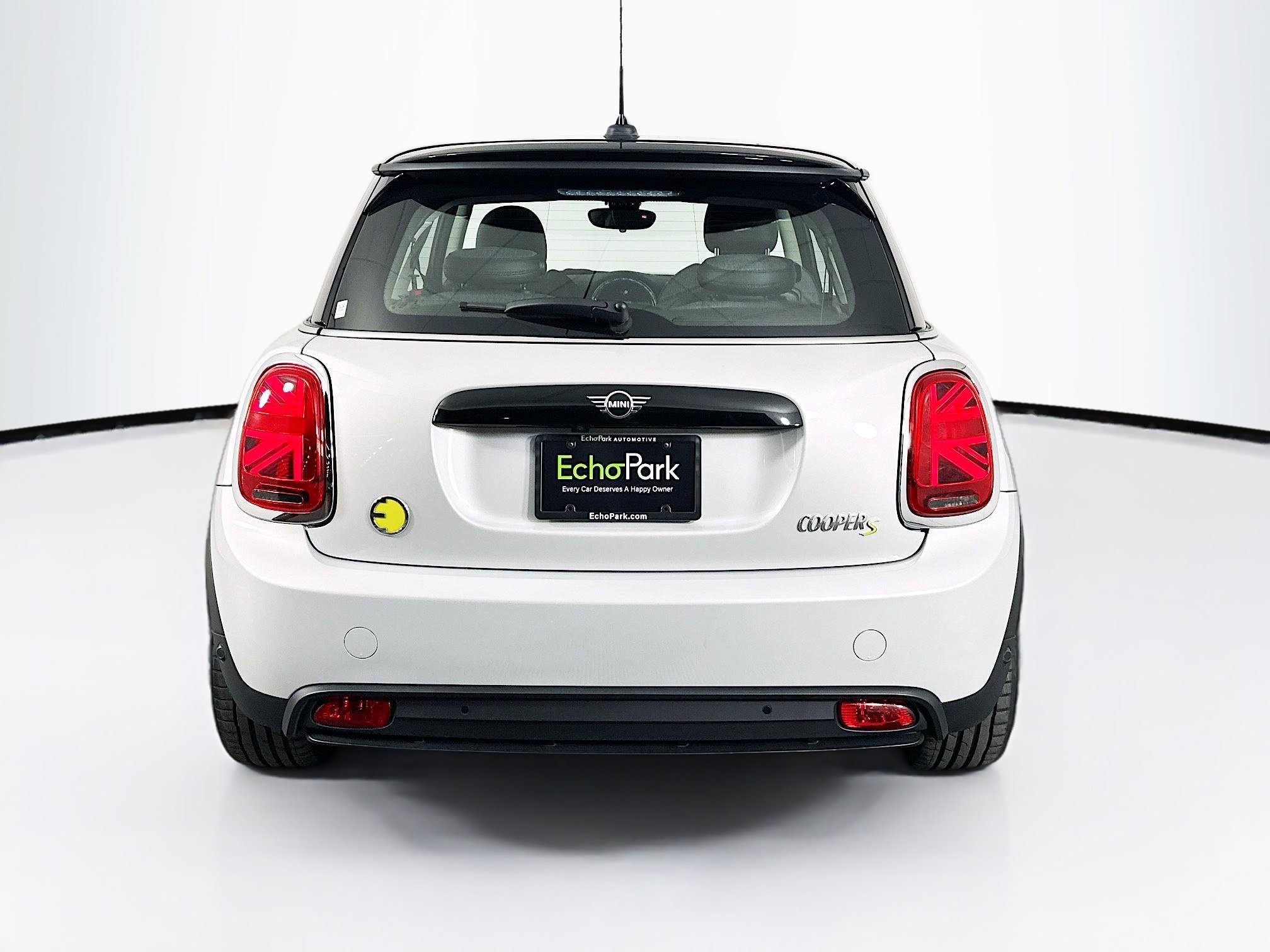 Used 2022 MINI Cooper SE image 7