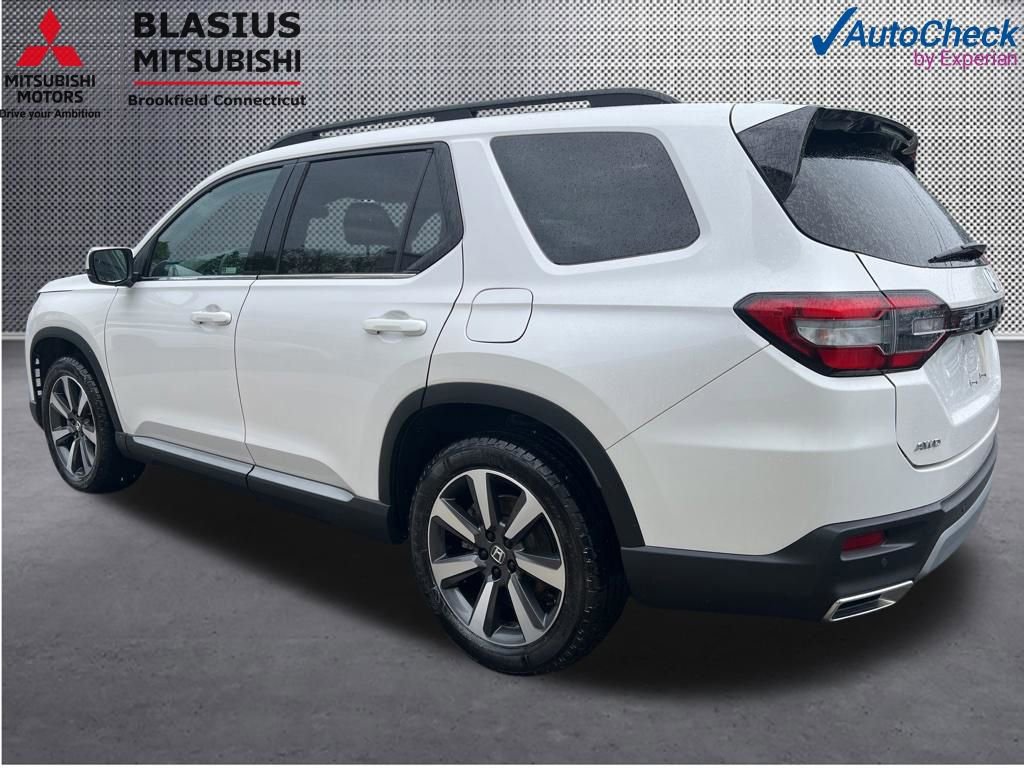 Used 2023 Honda Pilot Touring image 15
