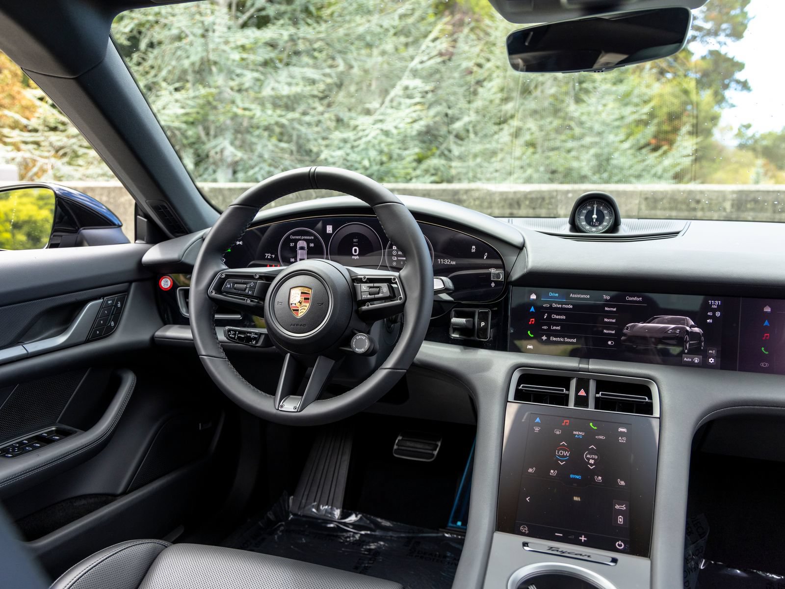 New 2026 Porsche Taycan AWD/4WD image 38