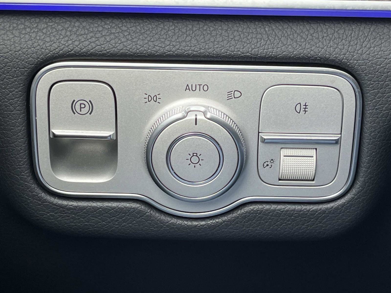 Certified 2026 Mercedes-Benz GLS 450 4MATIC image 27