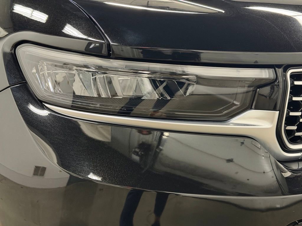 Used 2021 Jeep Grand Cherokee L Summit w/ Luxury Tech Group V image 13