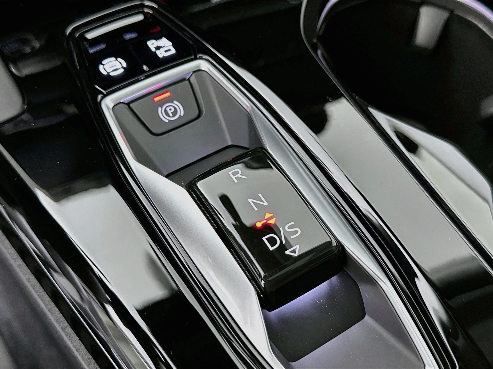 New 2026 Audi Q5 Premium AWD/4WD image 28