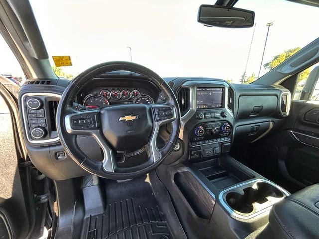Used 2021 Chevrolet Silverado 2500 LTZ w/ LTZ Convenience Package image 16
