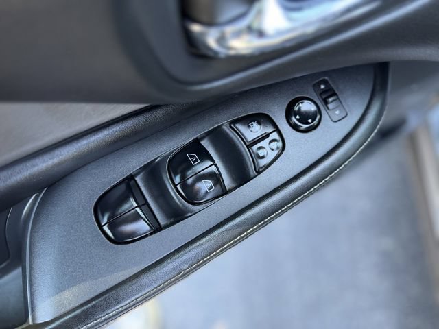 Used 2024 Nissan Murano SV w/ Cargo Package FWD image 12