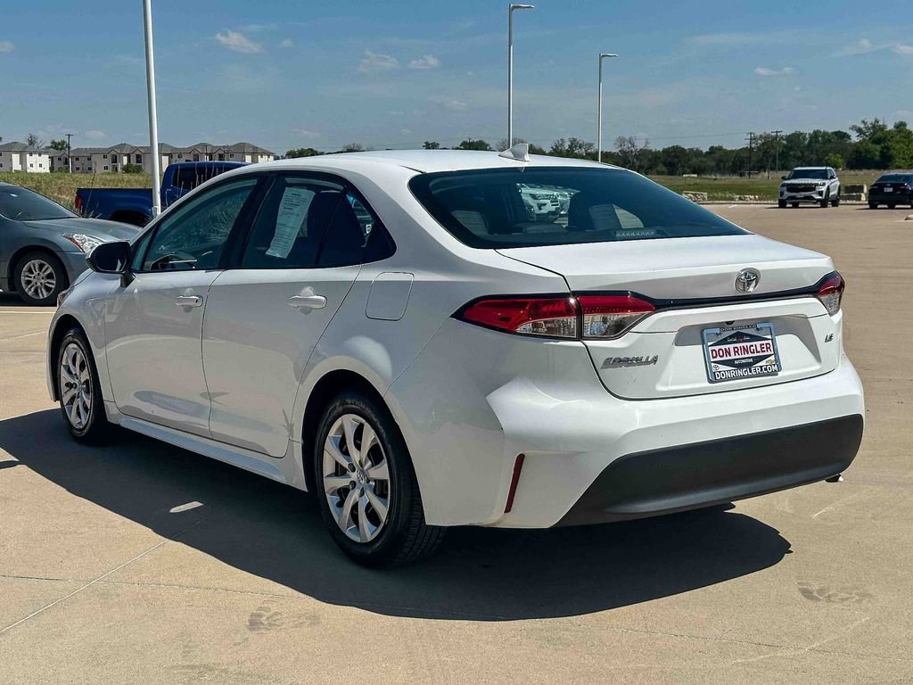 Certified 2024 Toyota Corolla LE image 5