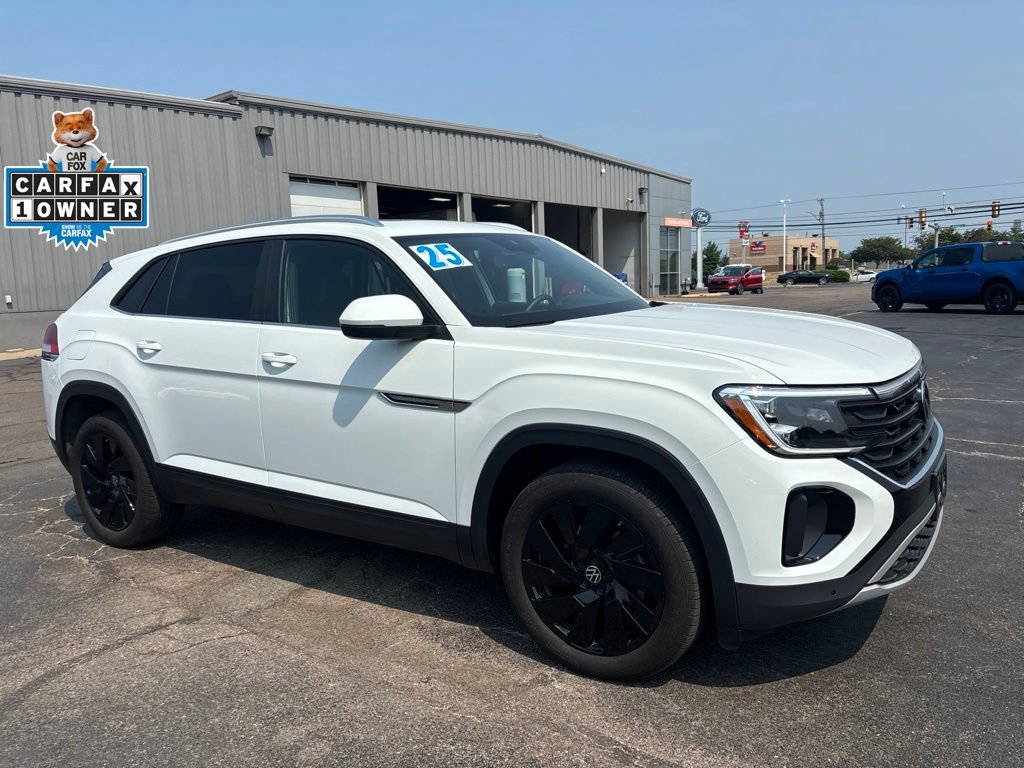 Used 2025 Volkswagen Atlas Cross Sport SE AWD/4WD image 7