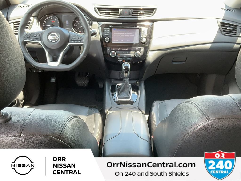 Used 2017 Nissan Rogue SL w/ SL Premium Package AWD/4WD image 15