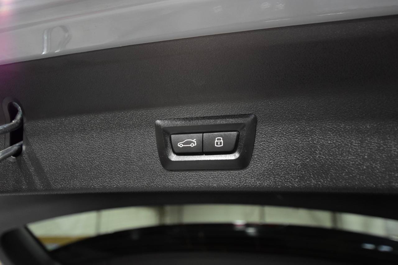 Used 2024 BMW X3 xDrive30i w/ M Sport Package AWD/4WD image 44
