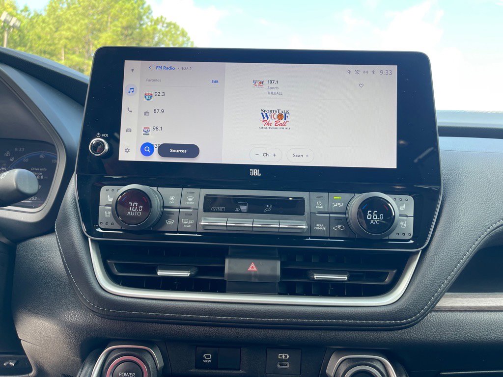 Used 2024 Toyota Grand Highlander Limited image 5