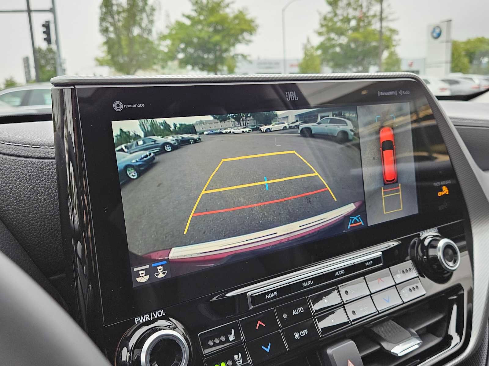 Used 2022 Toyota Highlander Platinum image 28